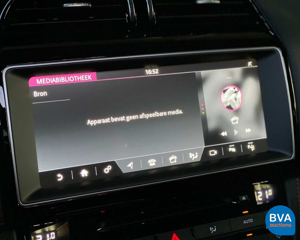 Jaguar F-Pace R-Sport 20d 180 PS Automatik 2017 - Neu.