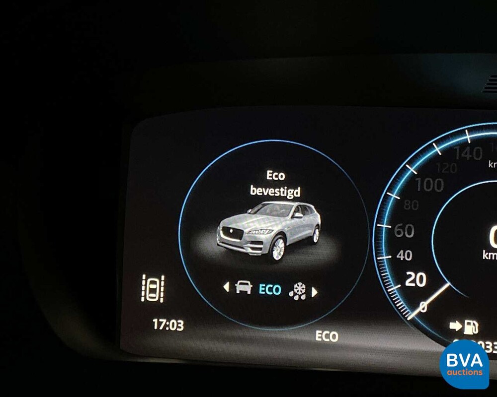 Jaguar F-Pace R-Sport 20d 180 PS Automatik 2017 - Neu.