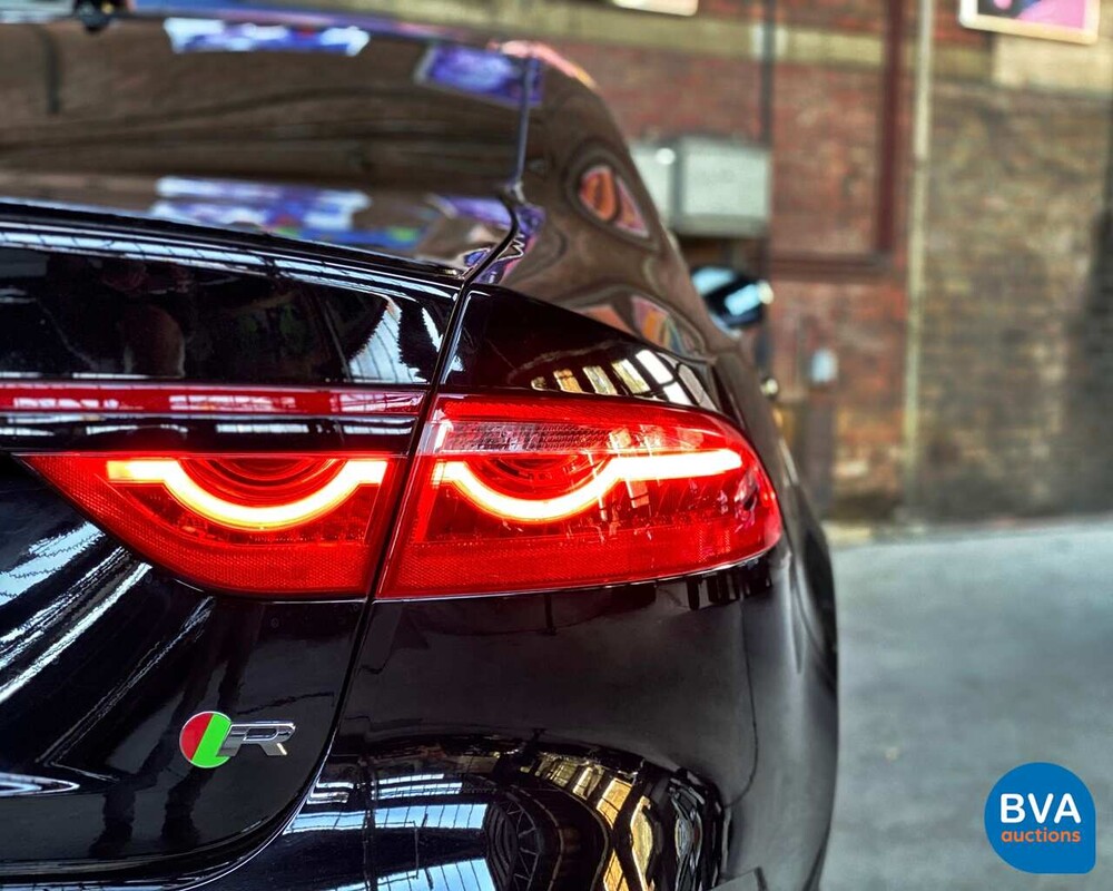 Jaguar XF R-Sport 20d 180pk Automaat 2017 -Nieuw-