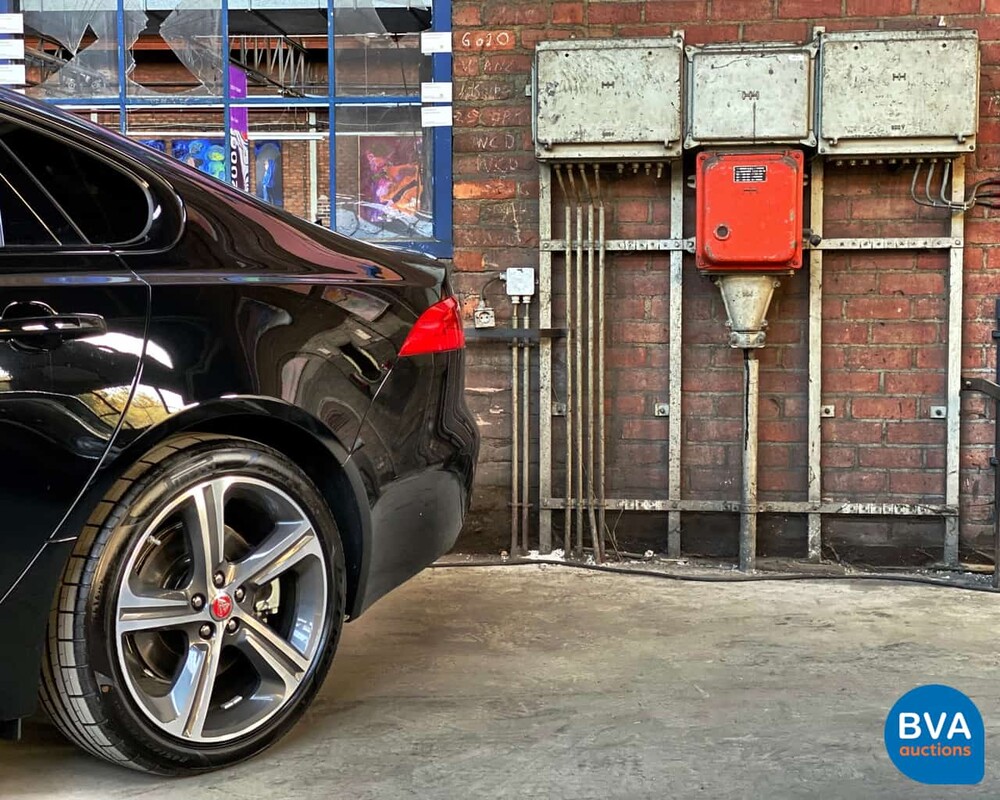 Jaguar XF R-Sport 20d 180pk Automaat 2017 -Nieuw-
