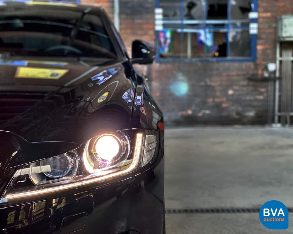 Jaguar XF R-Sport 20d 180pk Automaat 2017 -Nieuw-