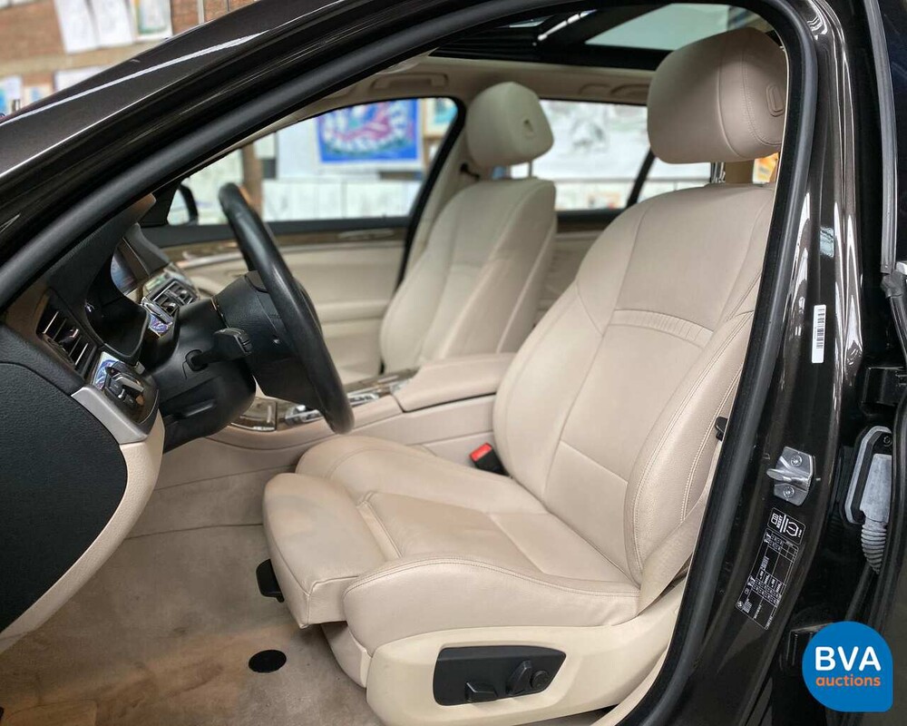 BMW 5er 525d 218 PS Steptronic 2013, 9-XLV-74.