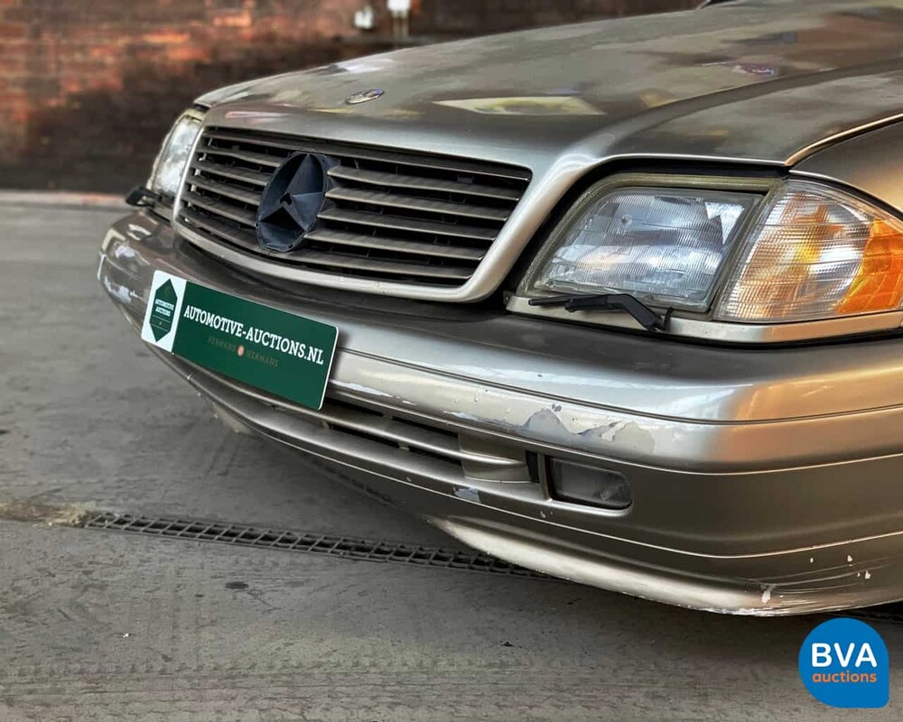 Mercedes-Benz SL320 1996 R129.