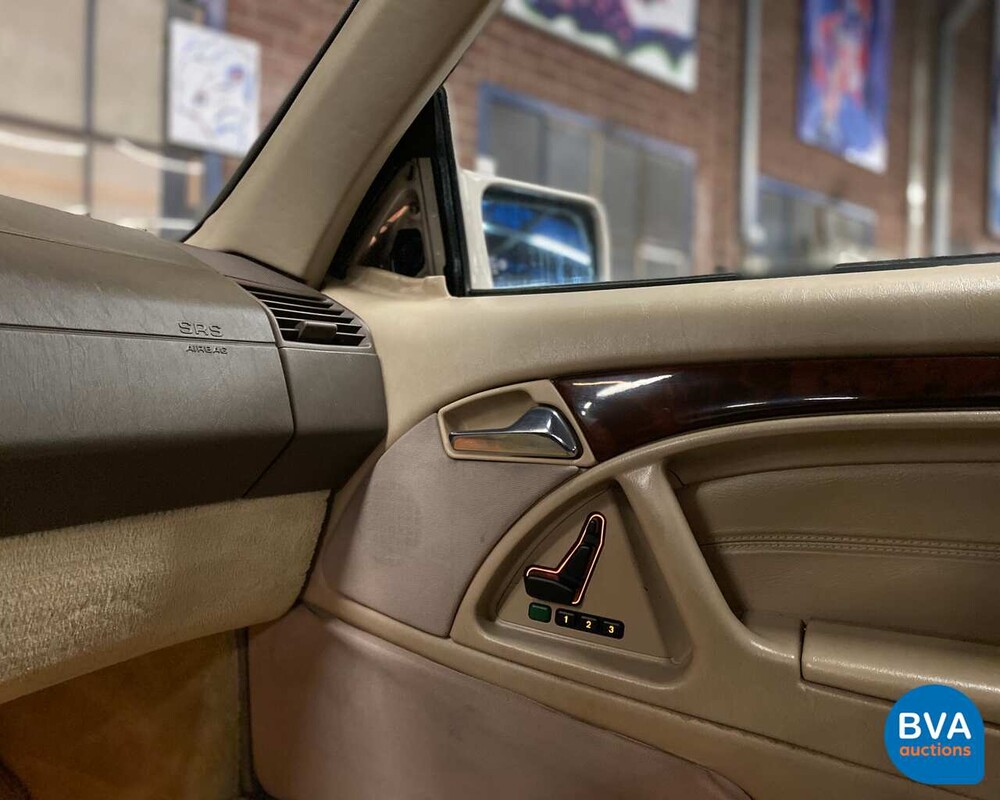 Mercedes-Benz SL320 1996 R129.
