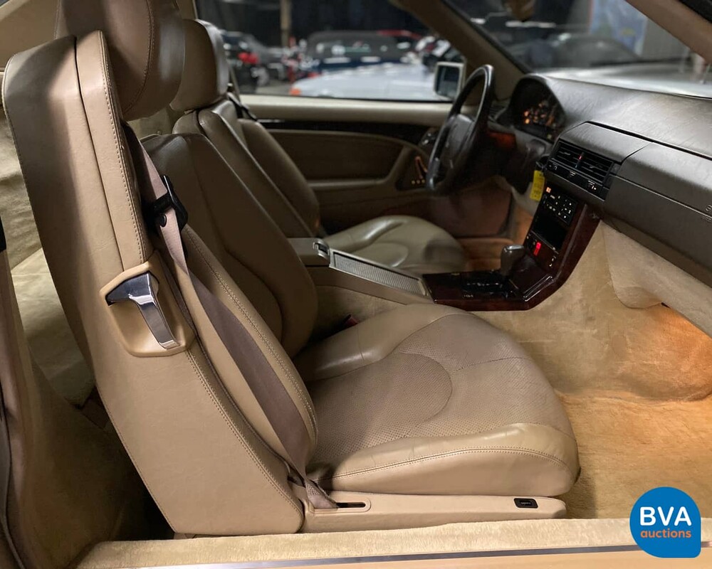 Mercedes-Benz SL320 1996 R129.