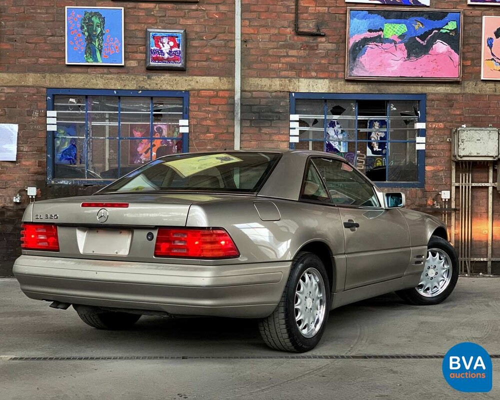 Mercedes-Benz SL320 1996 R129.