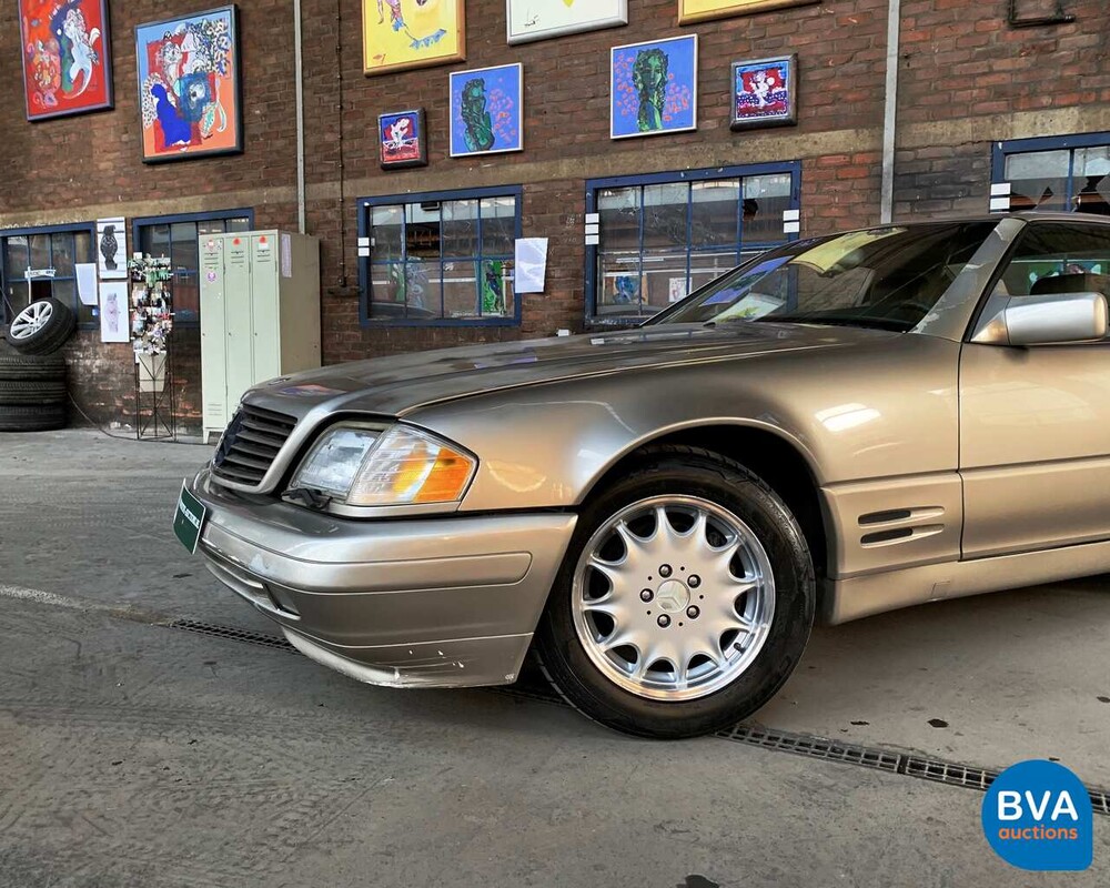 Mercedes-Benz SL320 1996 R129.