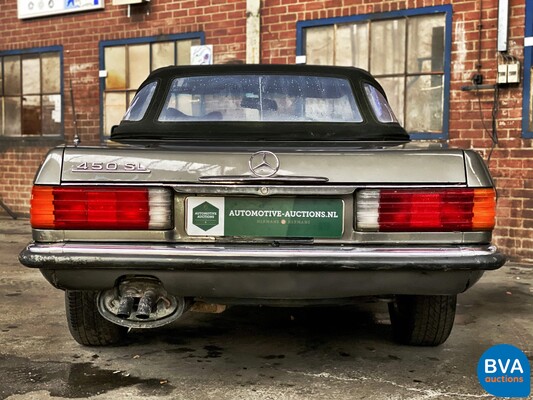 Mercedes-Benz 450SL R107 1979.