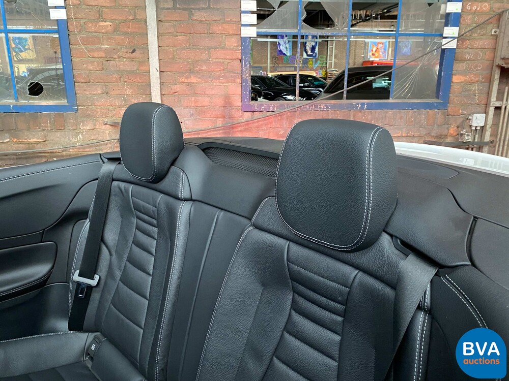 Mercedes-Benz E300 AMG Cabriolet E-Klasse 2019 245 PS Facelift-Garantie.