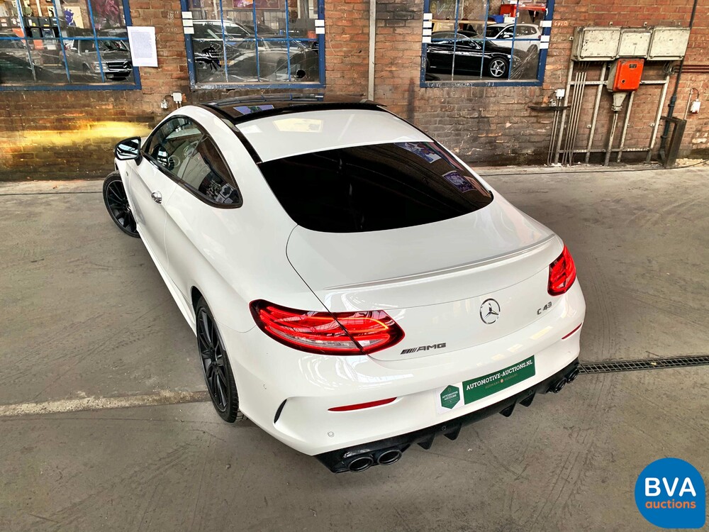 Mercedes-Benz C43 AMG Coupé Facelift C-Klasse 390PS 4matic -Garantie-.