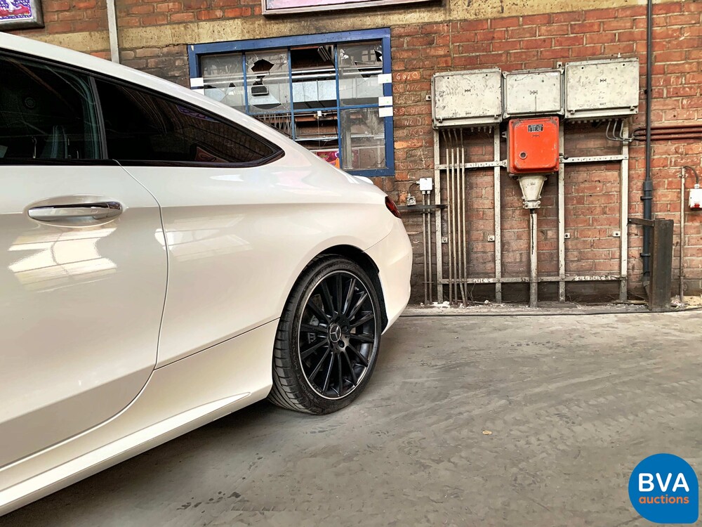 Mercedes-Benz C43 AMG Coupé Facelift C-Klasse 390PS 4matic -Garantie-.