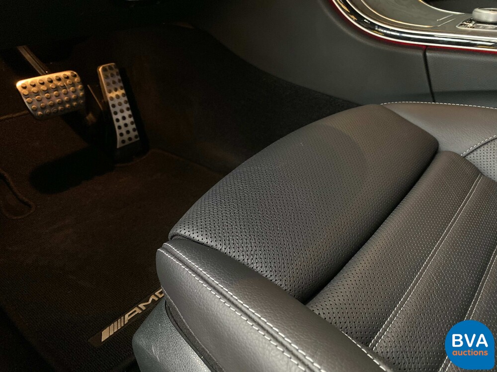 Mercedes-Benz C43 AMG Coupé Facelift C-Klasse 390PS 4matic -Garantie-.