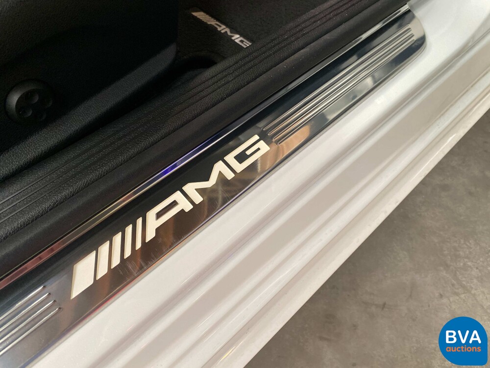 Mercedes-Benz C43 AMG Coupé Facelift C-Klasse 390PS 4matic -Garantie-.