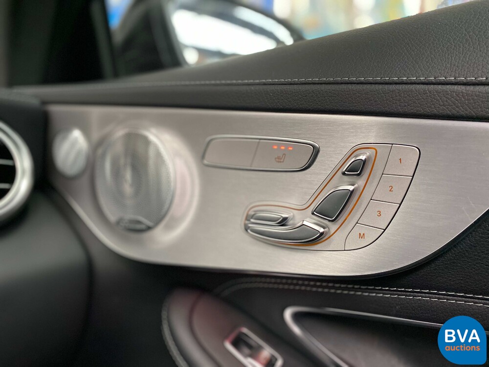 Mercedes-Benz C43 AMG Coupé Facelift C-Klasse 390PS 4matic -Garantie-.