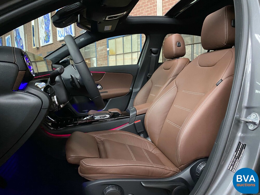 Mercedes-Benz A220 Limousine 190PS 4Matic 2019, H-582-FP.