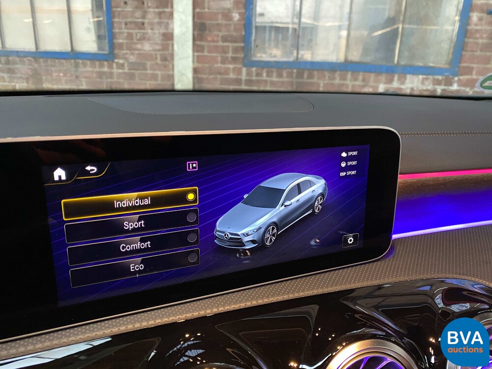 Mercedes-Benz A220 Limousine 190PS 4Matic 2019, H-582-FP.