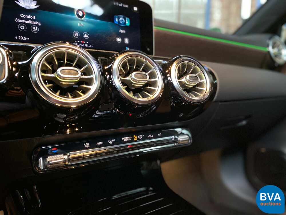 Mercedes-Benz A220 Limousine 190PS 4Matic 2019, H-582-FP.