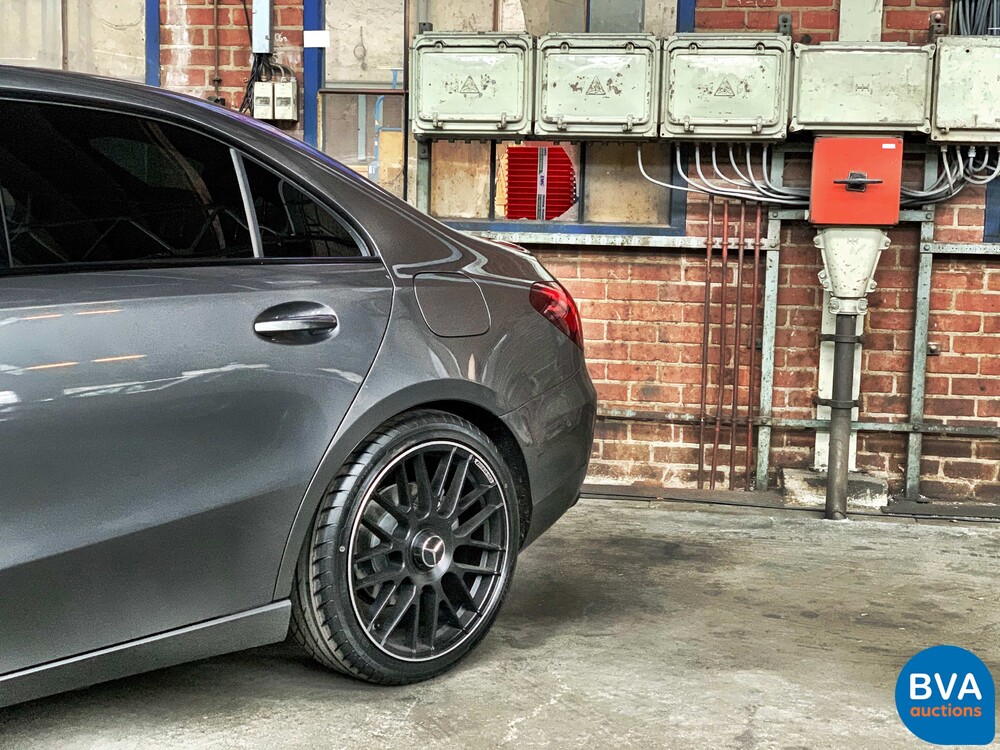 Mercedes-Benz A220 Limousine 190PS 4Matic 2019, H-582-FP.