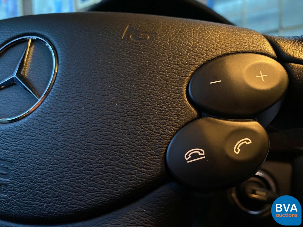 Mercedes-Benz CLS500 V8 306PS 2005.