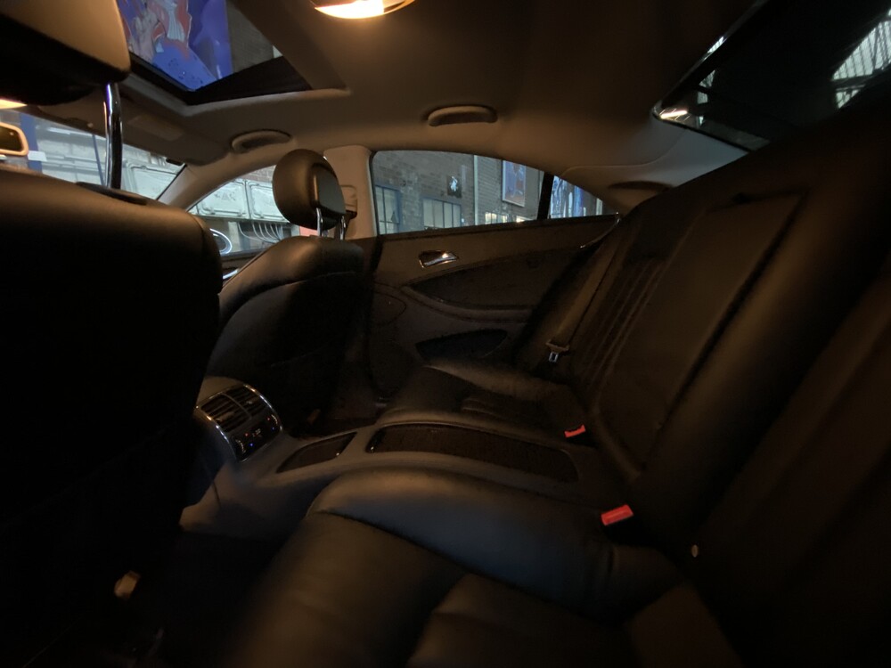 Mercedes-Benz CLS500 V8 306PS 2005.