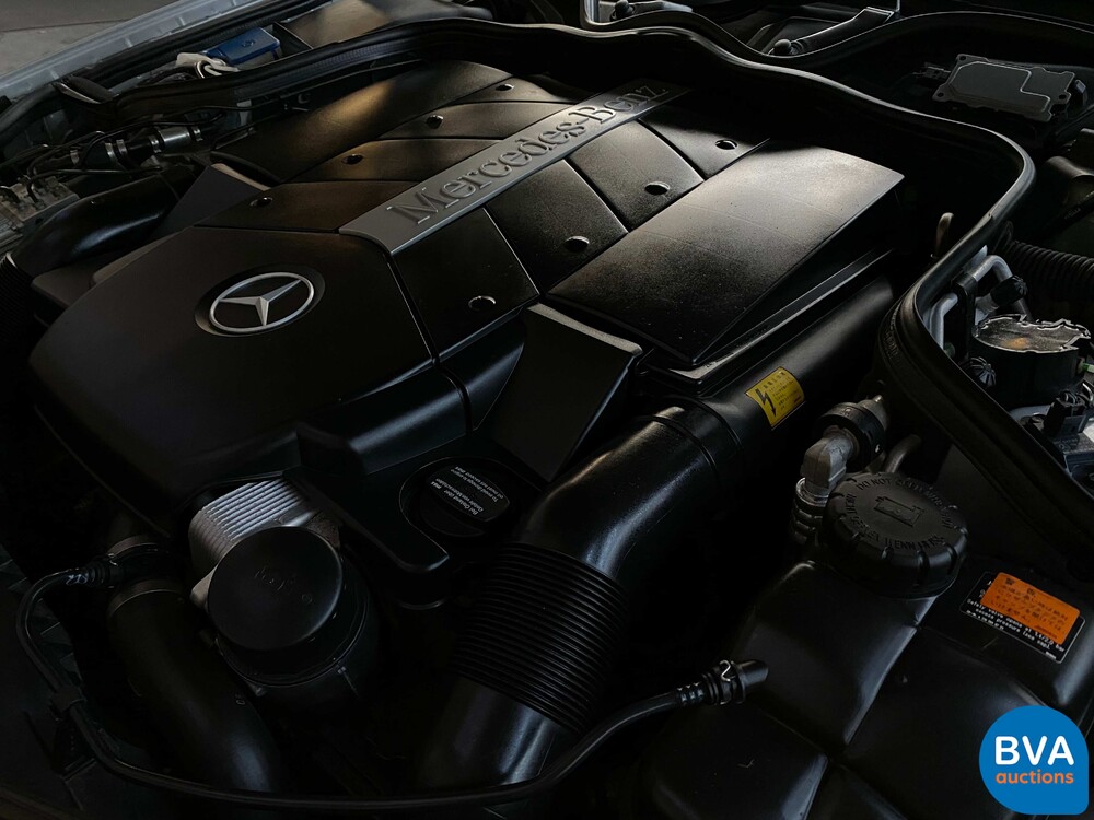 Mercedes-Benz CLS500 V8 306PS 2005.