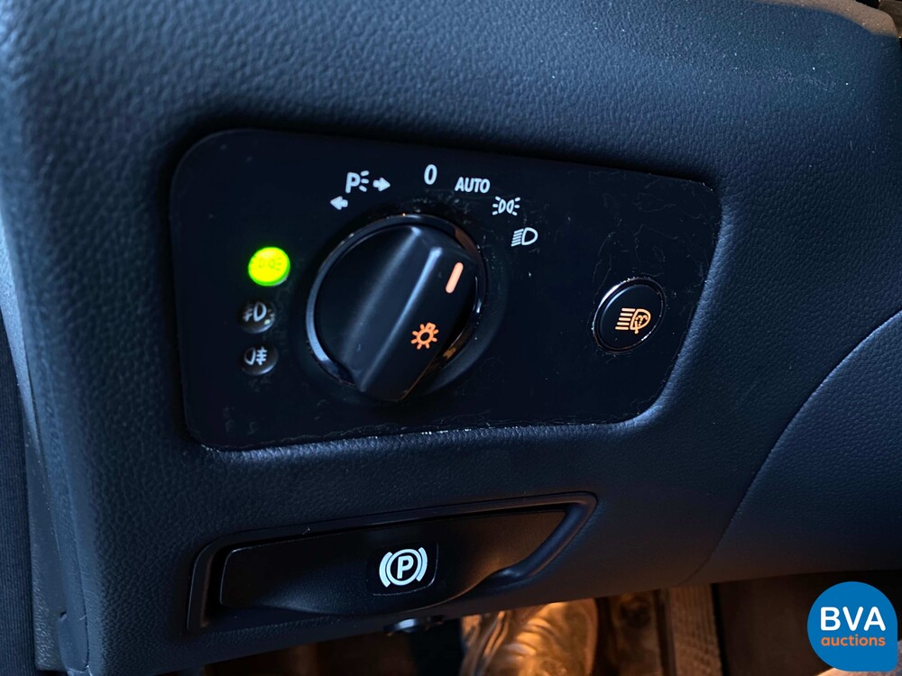 Mercedes-Benz CLS500 V8 306PS 2005.