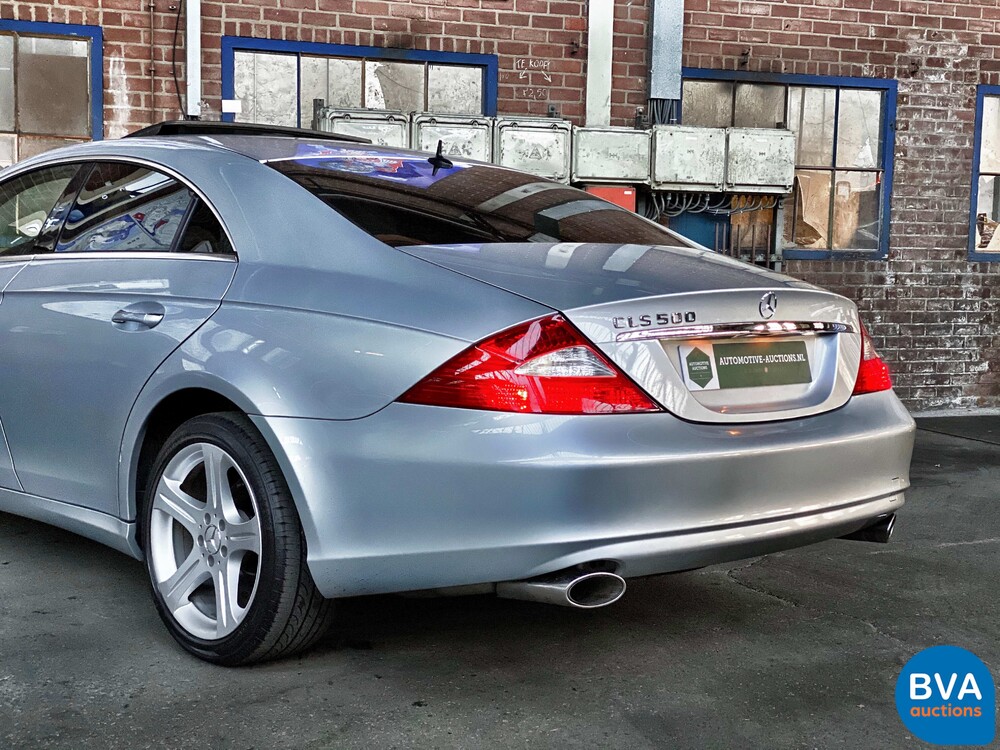 Mercedes-Benz CLS500 V8 306PS 2005.