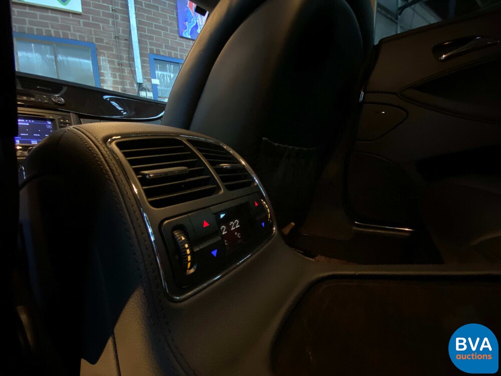 Mercedes-Benz CLS500 V8 306PS 2005.