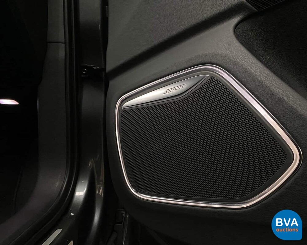 Audi RSQ3 Quattro S-tronic 310 PS 2014.