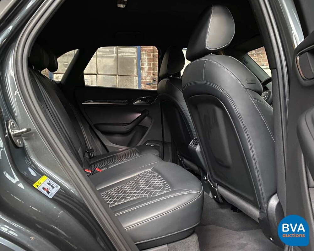 Audi RSQ3 Quattro S-tronic 310 PS 2014.