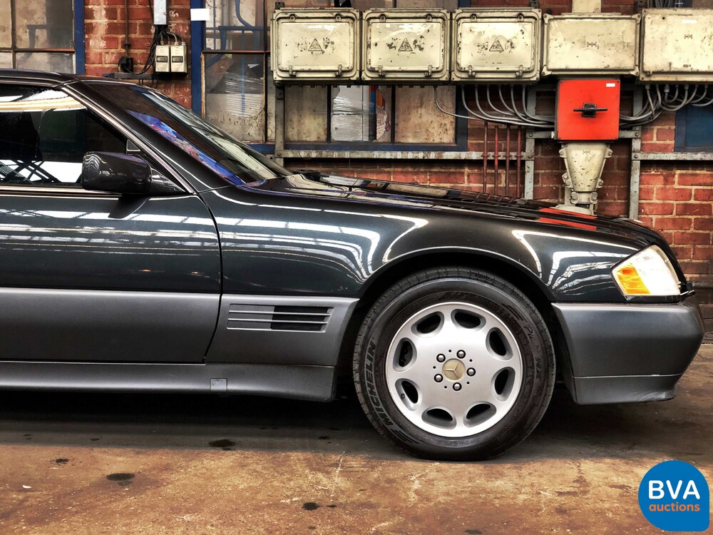 Mercedes-Benz SL500 R129 V8 1995.