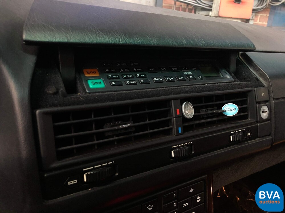 Mercedes-Benz SL500 R129 V8 1995.