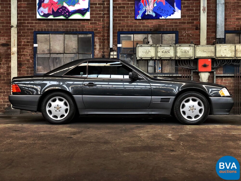 Mercedes-Benz SL500 R129 V8 1995.