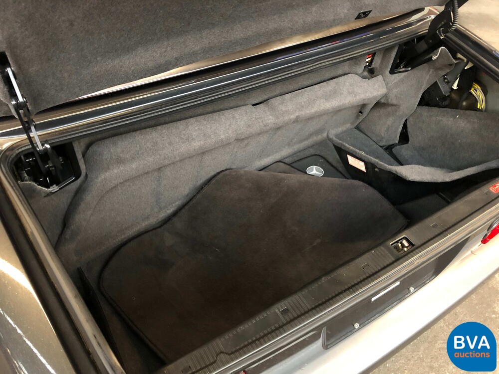 Mercedes-Benz SL500 R129 V8 1995.