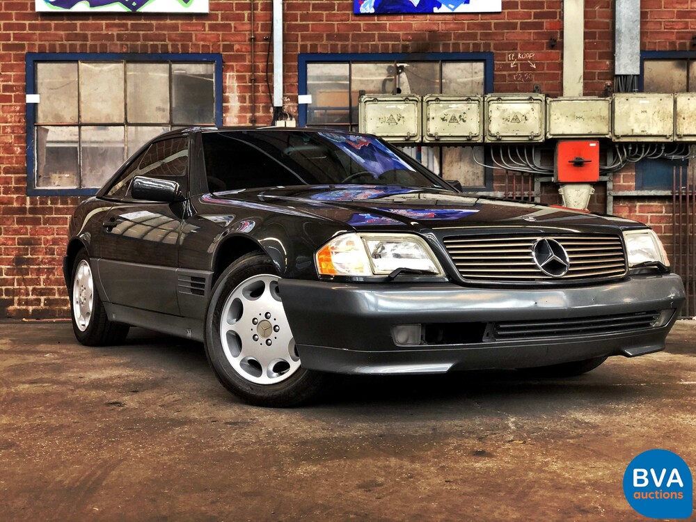 Mercedes-Benz SL500 R129 V8 1995.