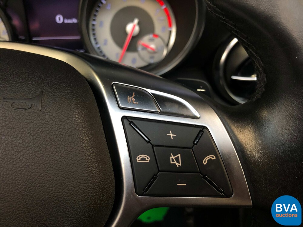 Mercedes-Benz SLK200 Roadster 184PS 2011, G-046-DP.