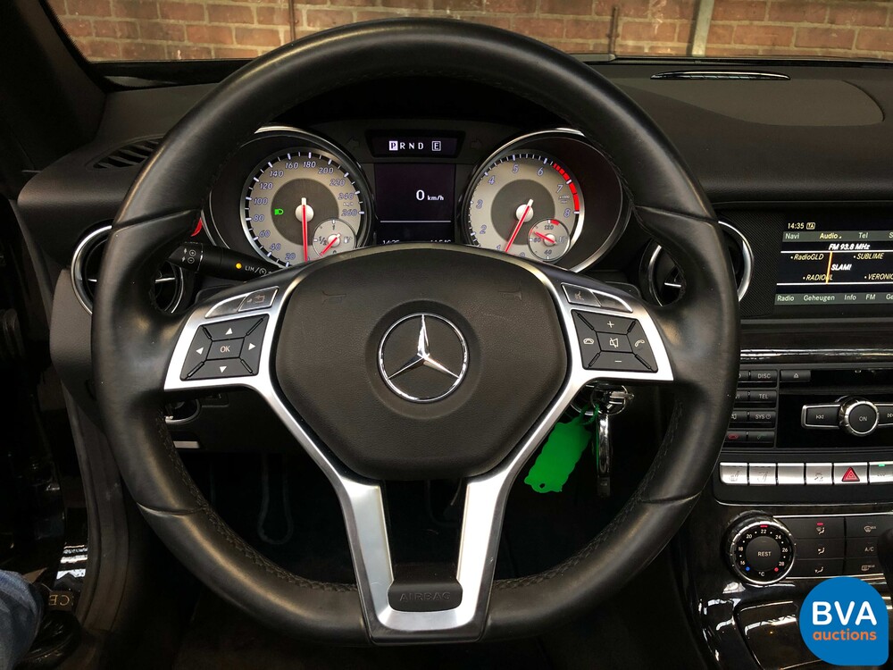 Mercedes-Benz SLK200 Roadster 184PS 2011, G-046-DP.