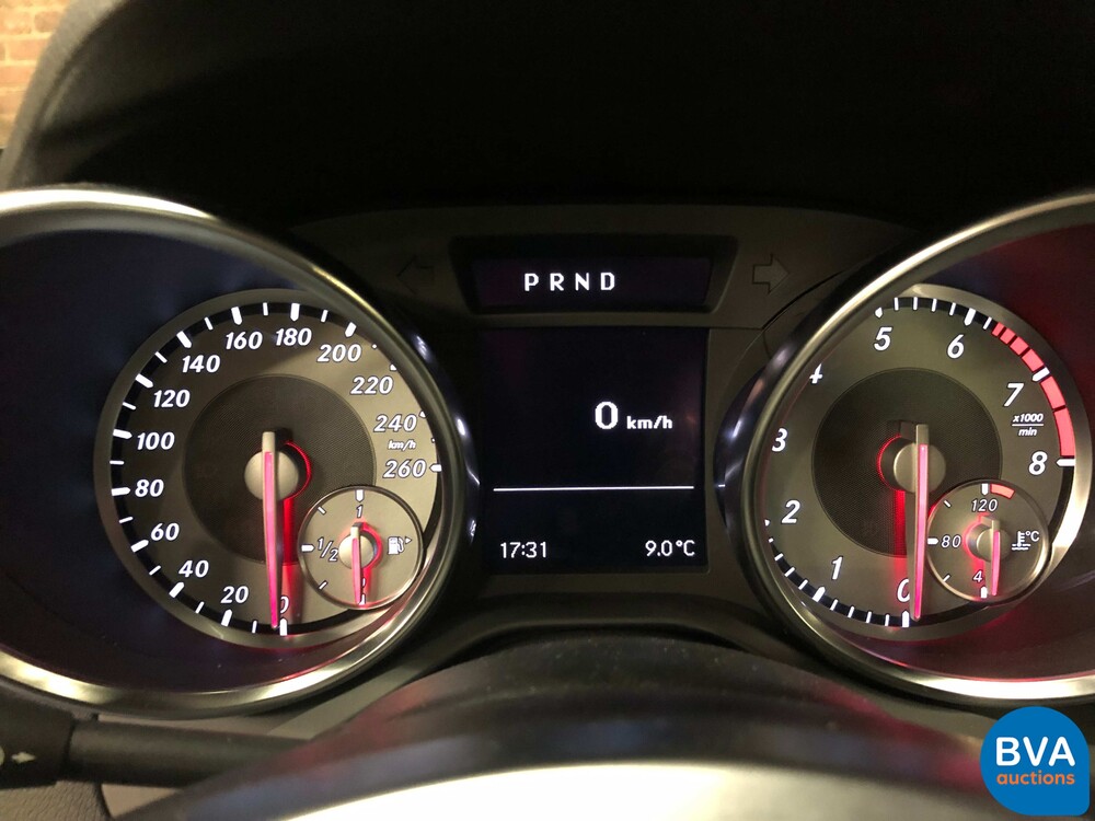 Mercedes-Benz SLK200 Roadster 184PS 2011, G-046-DP.