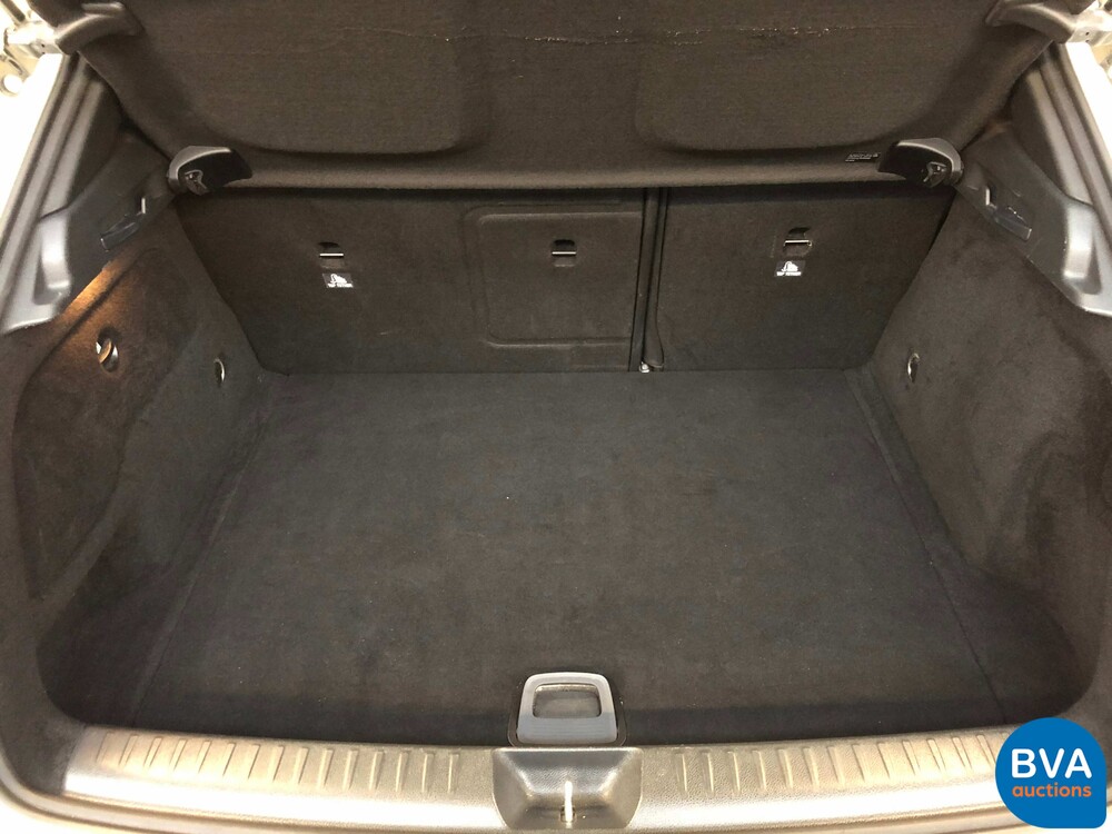 Mercedes-Benz GLA 200 CDI 4Matic 2014.