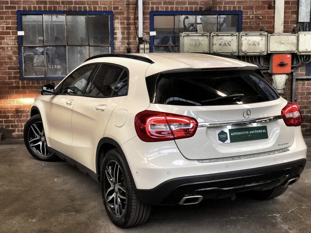Mercedes-Benz GLA 200 CDI 4Matic 2014.