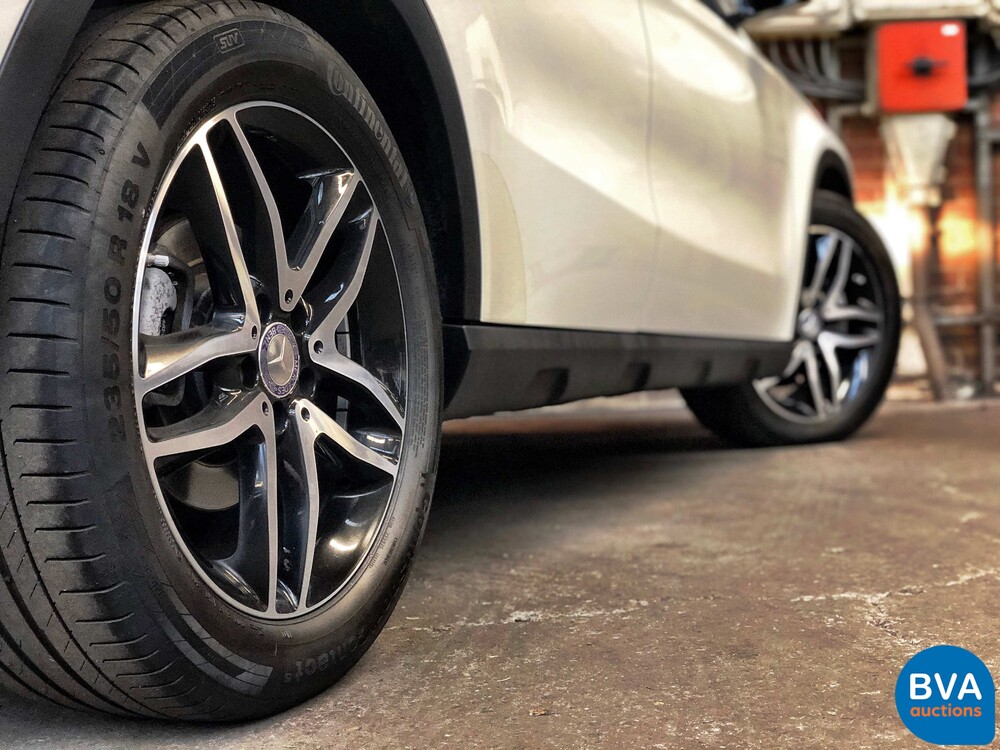 Mercedes-Benz GLA 200 CDI 4Matic 2014.