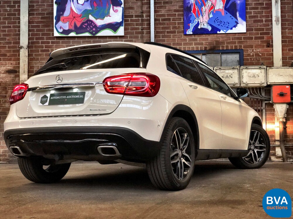 Mercedes-Benz GLA 200 CDI 4Matic 2014.