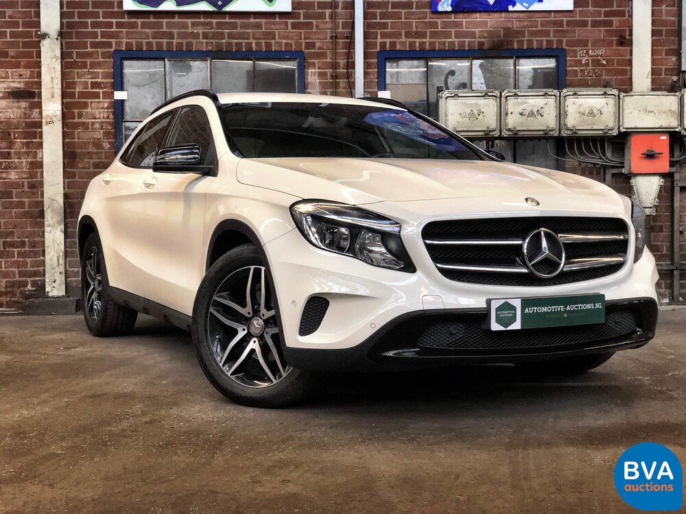 Mercedes-Benz GLA 200 CDI 4Matic 2014.