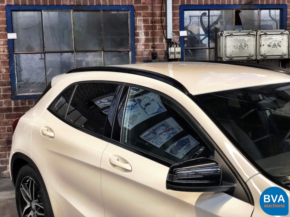 Mercedes-Benz GLA 200 CDI 4Matic 2014.