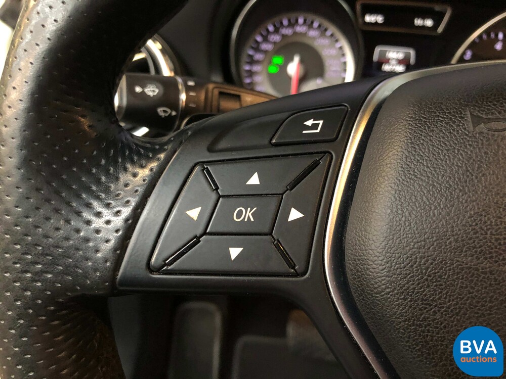 Mercedes-Benz GLA 200 CDI 4Matic 2014.