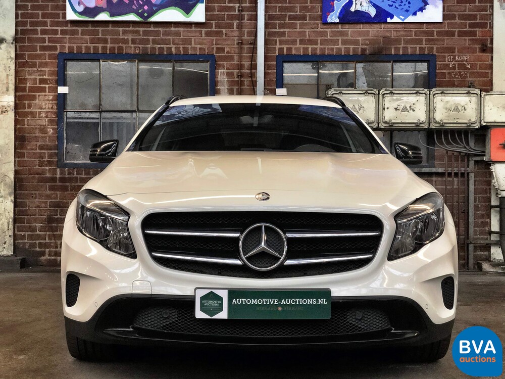 Mercedes-Benz GLA 200 CDI 4Matic 2014.