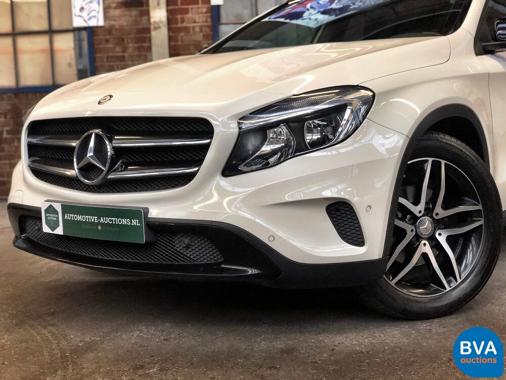 Mercedes-Benz GLA 200 CDI 4Matic 2014.