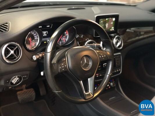 Mercedes-Benz GLA 200 CDI 4Matic 2014