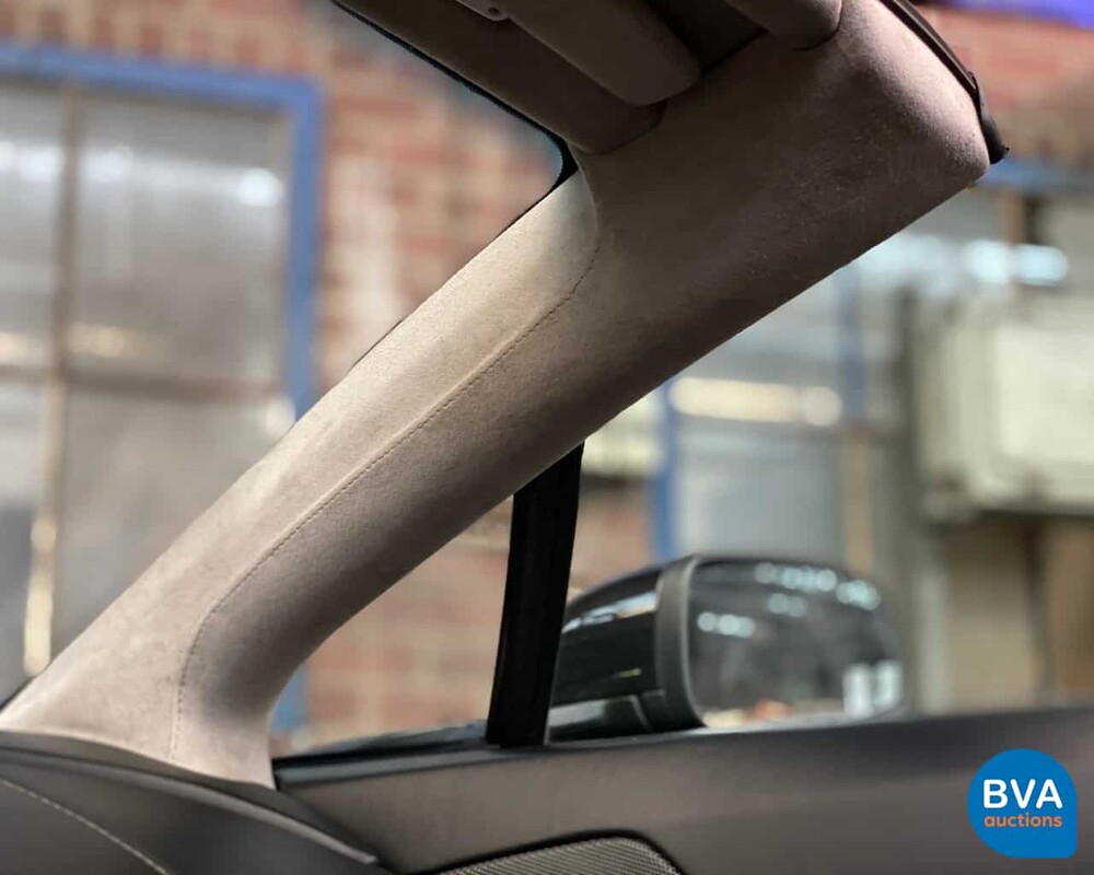 Aston Martin V8 Vantage Cabrio 4.3 V8 385hp 2007, ZR-559-Z.