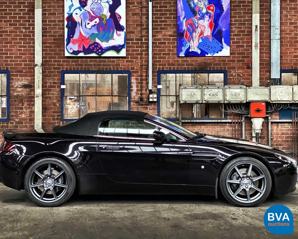 Aston Martin V8 Vantage Cabrio 4.3 V8 385hp 2007, ZR-559-Z.
